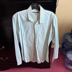Express Men’s Light Blue Micro-Pattern Button-Down Shirt